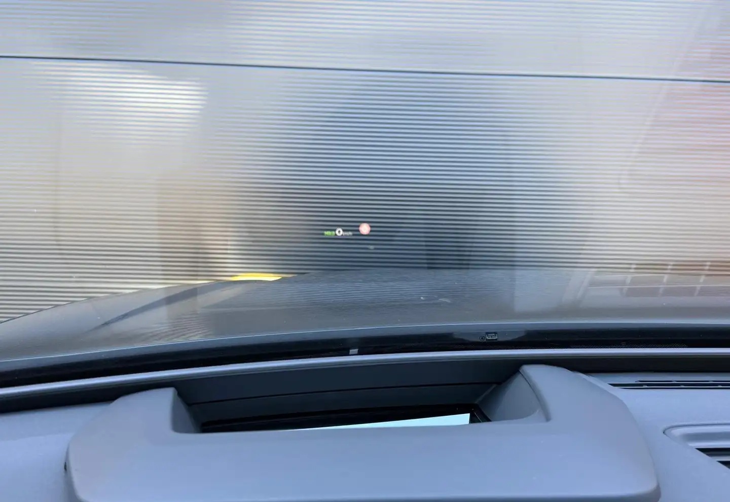 2025 Audi A5 Avant 2.0 TDI QUATTRO HUD PANO S LINE - Image 10