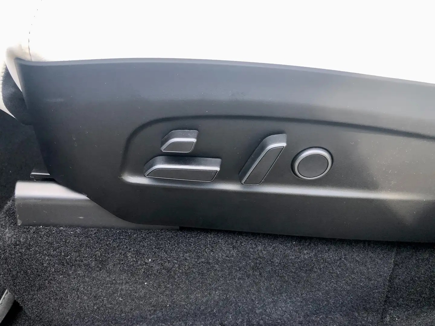 2026 Tesla Model Y Model Y Performance AWD 515HP JUNIPER - Image 21