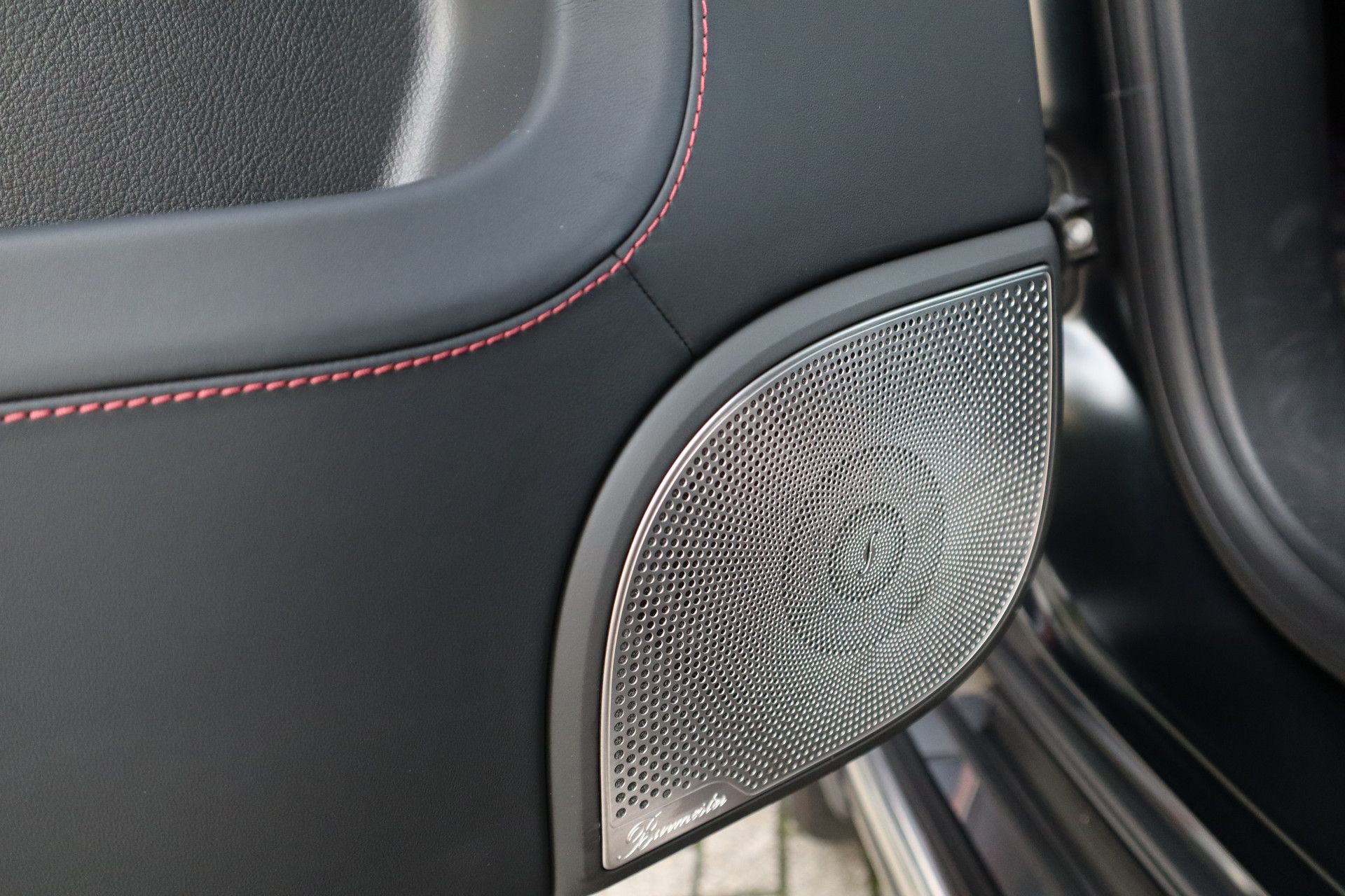 2023 Mercedes-Benz G 63 AMG Jet-black Magno Carbon 585HP - Image 22