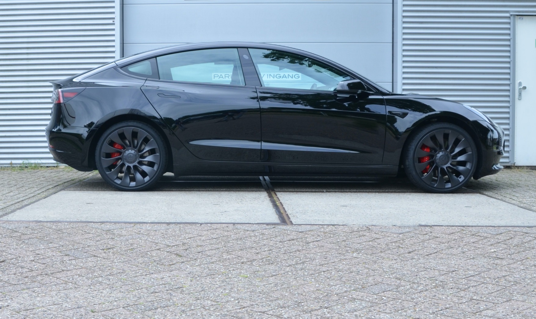 2023 Tesla Model 3 Performance AWD AutoPilot 3.0 Ryzen 513HP - Image 4