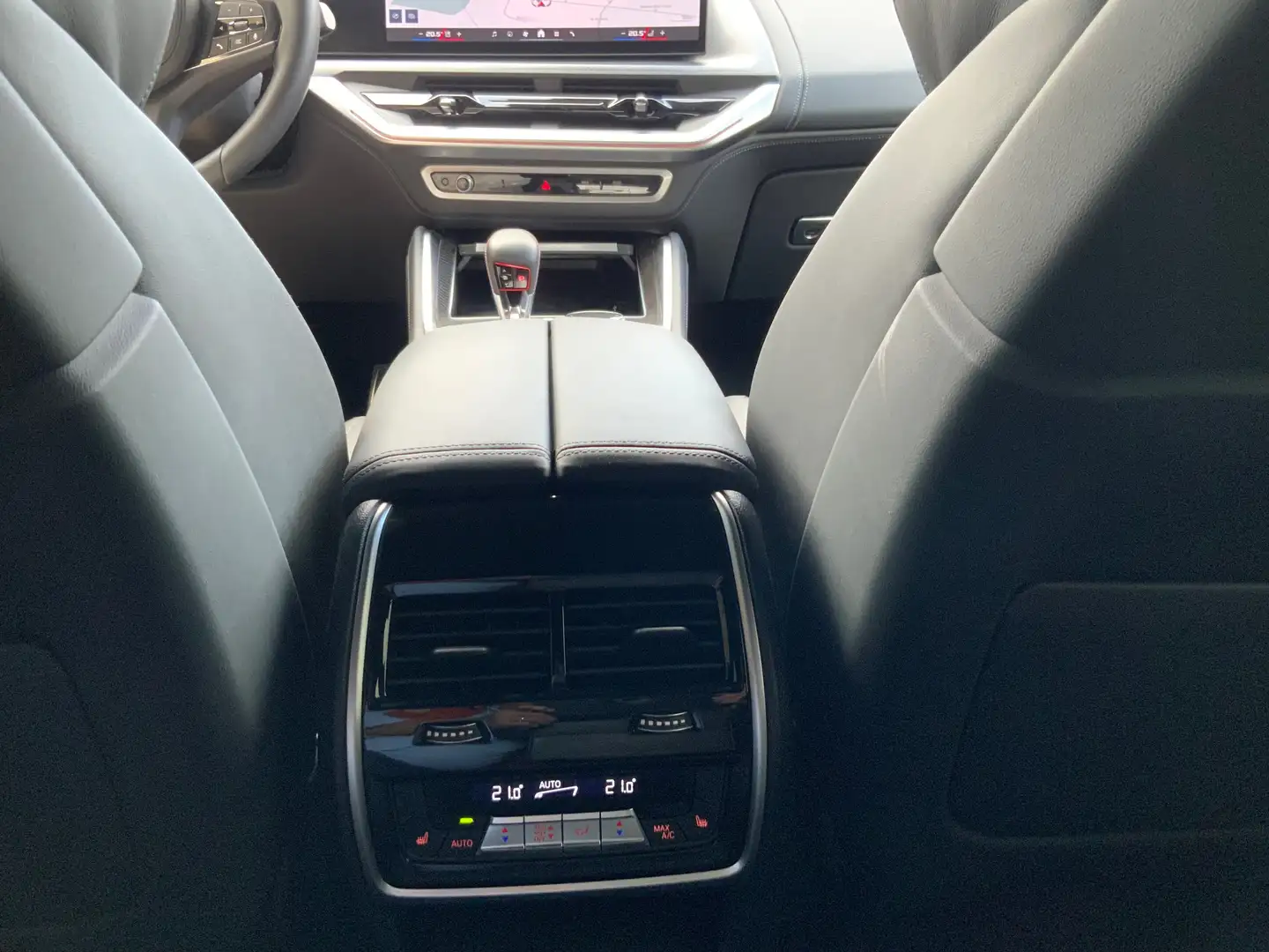 2024 BMW XM PHEV 4.4AS (653 HP) - Image 10