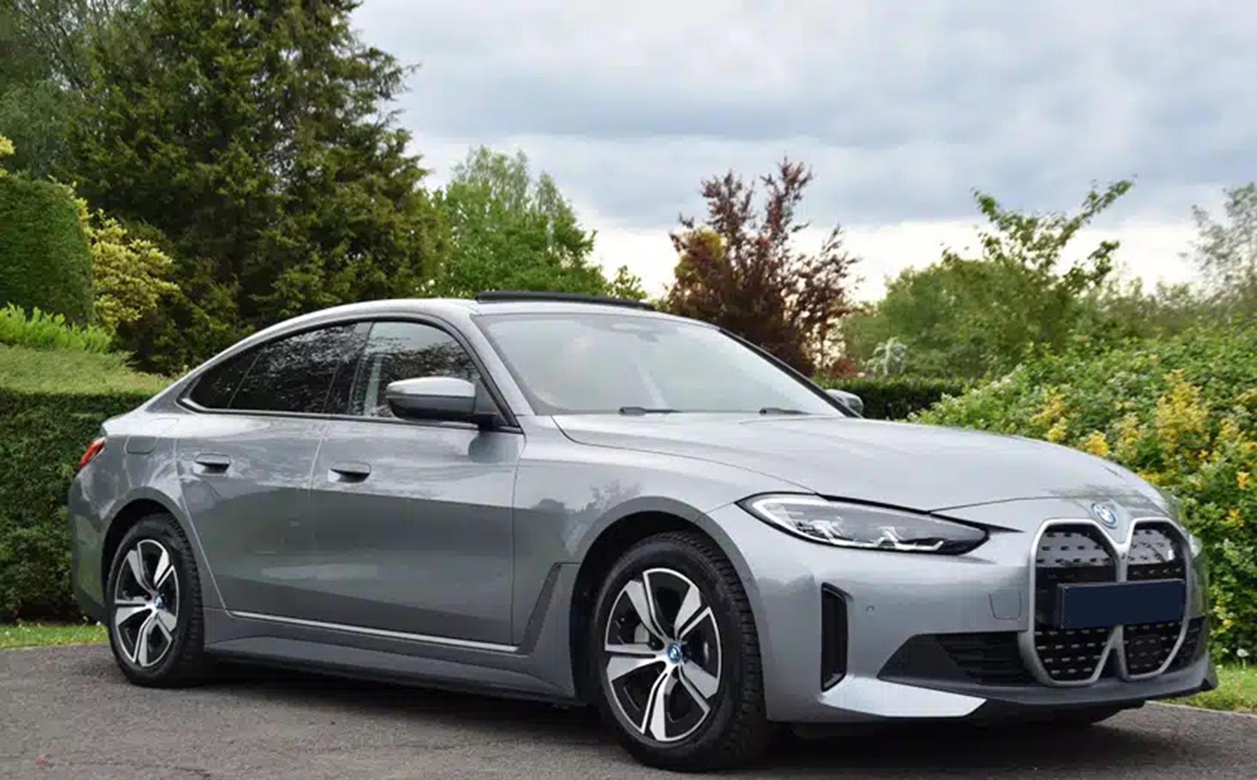 2022 BMW i4 E-DRIVE 40 GRAN COUPE - Image 3