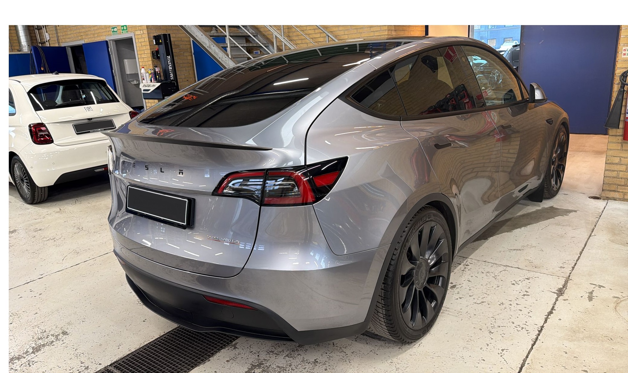 2023 Tesla Model Y Performance AWD 534HP - Image 7