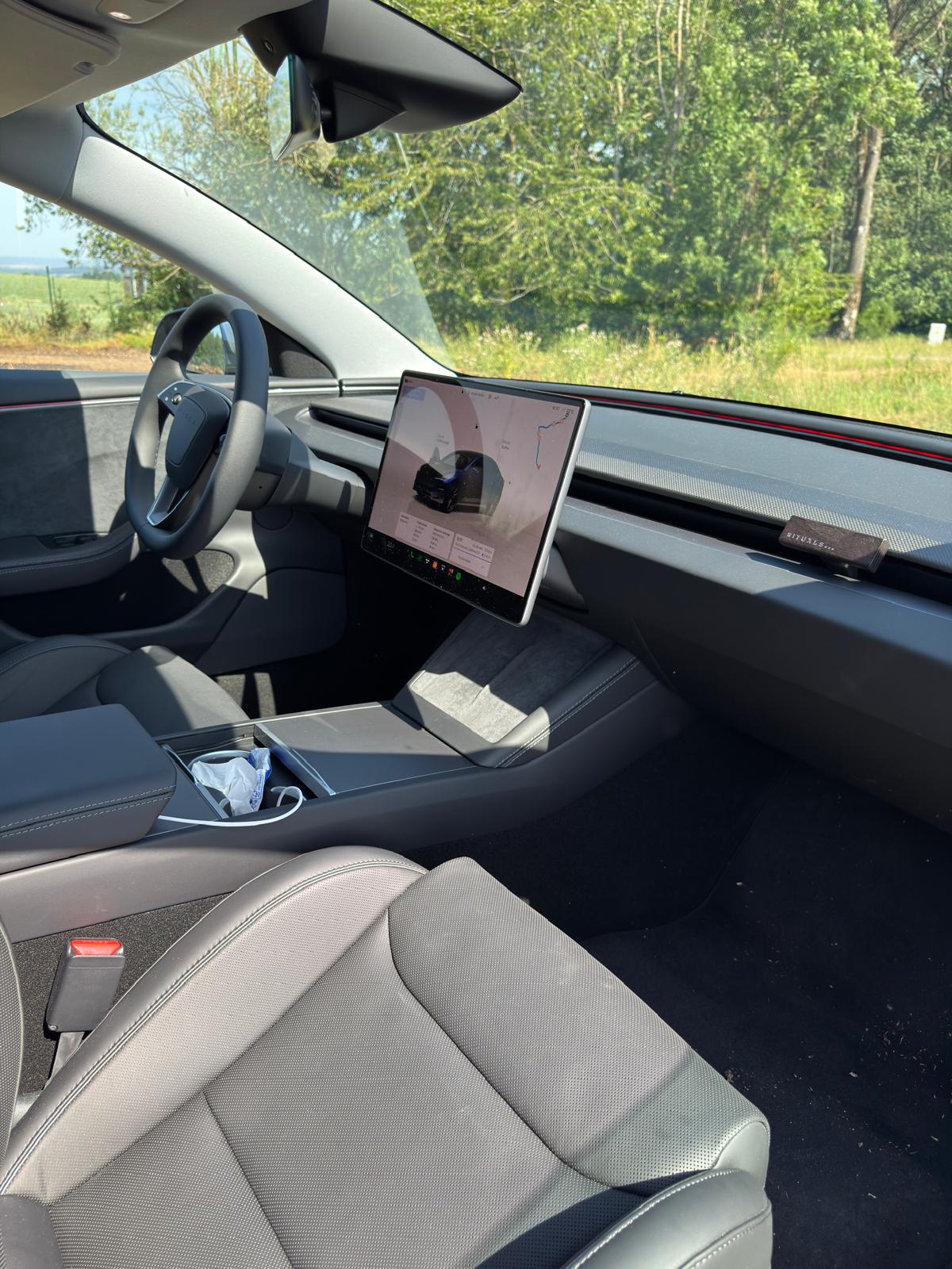 2026 Tesla Model 3 Highland Performance AWD - Image 25