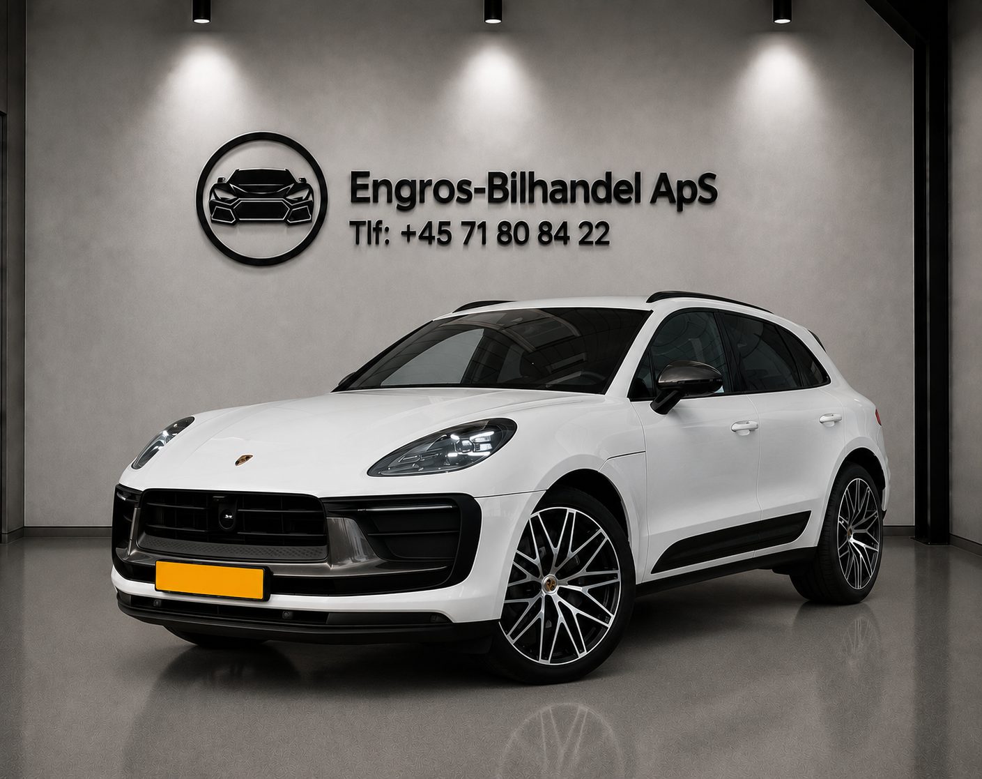 2022 Porsche Macan 2.0 T 4WD Panoramic Roof Air Suspension
