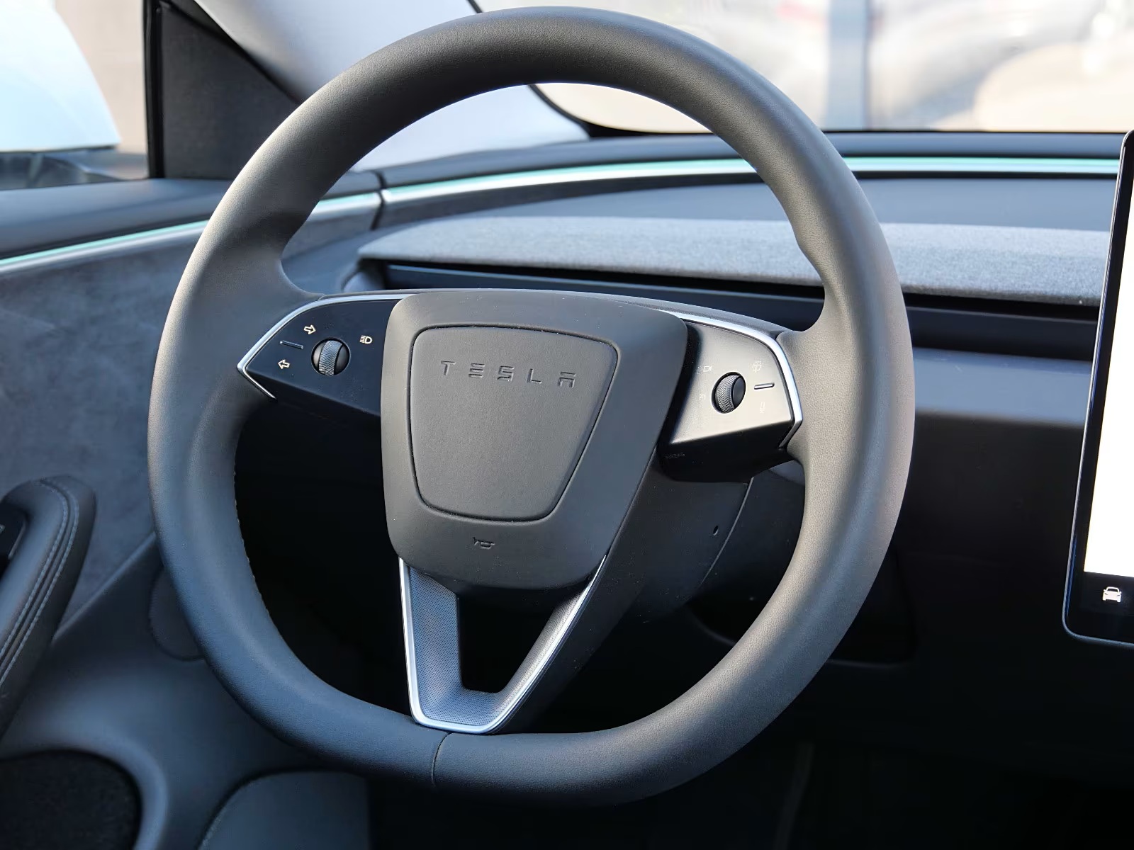 2024 Tesla Model 3 78 kWh AWD Long Range Dual Motor - Image 25