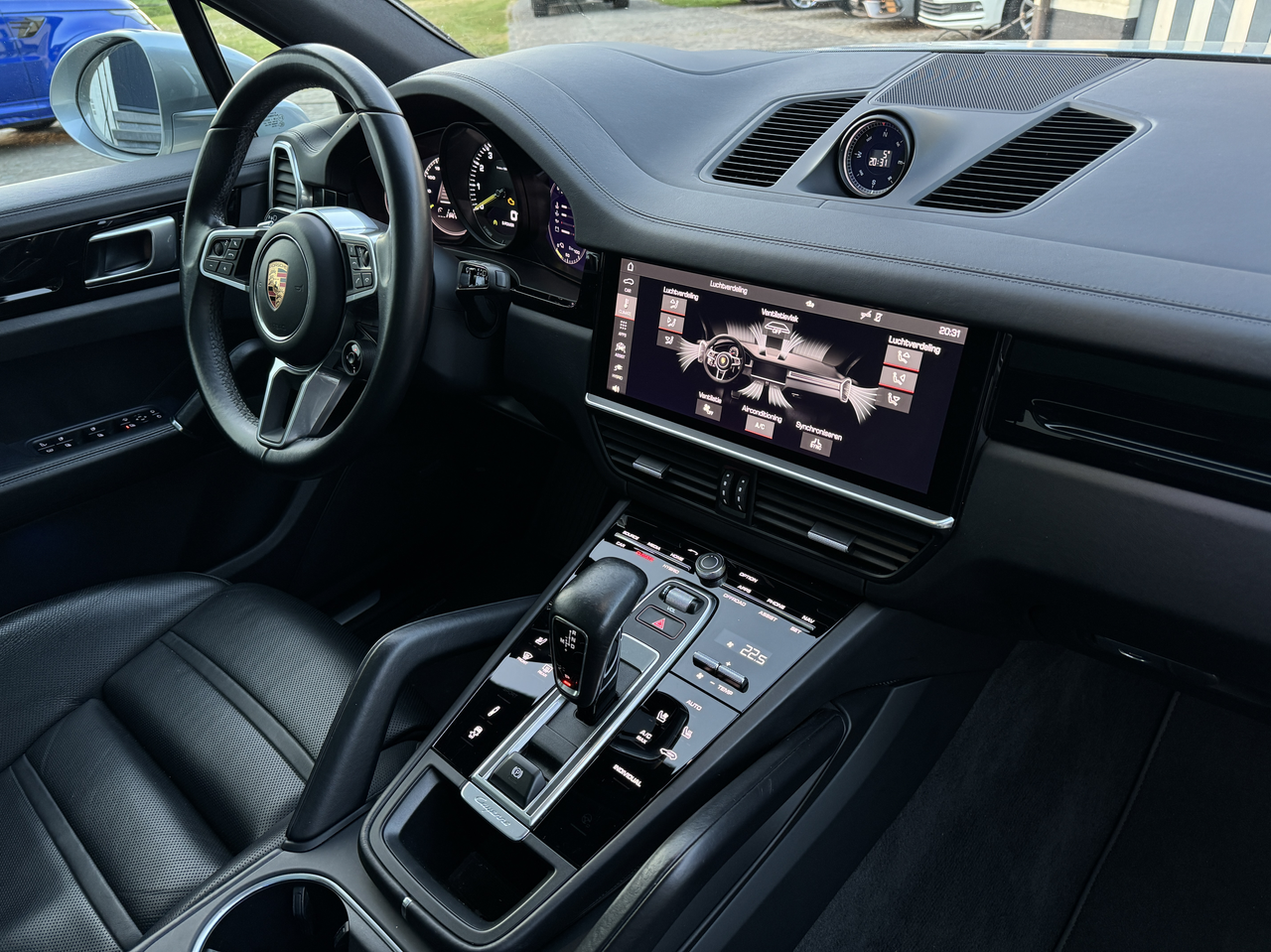 2021 Porsche Cayenne 3.0i V6 E-HYBRIDE PANO ADAPTIVE CRUISE CARPLAY - Image 12