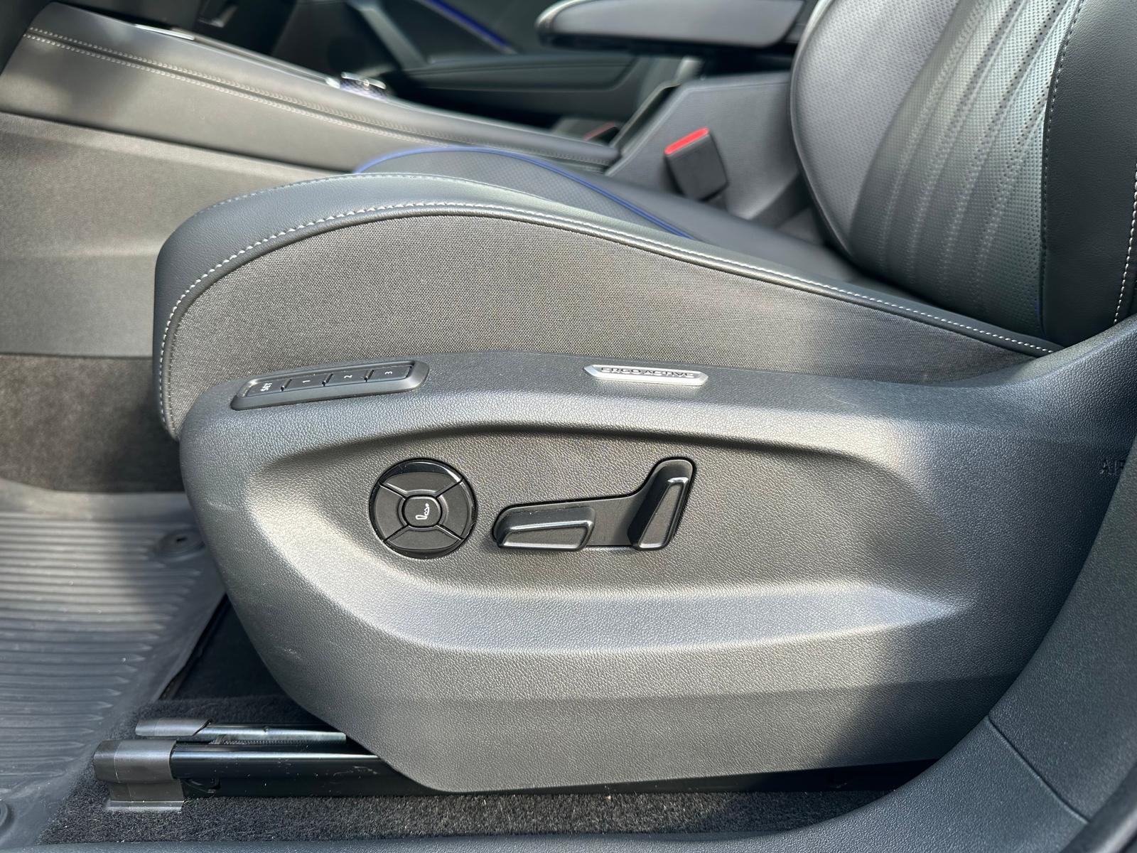 2024 Volkswagen Tiguan 2.0TDI 4 Motion R Line 193hp Full - Image 7
