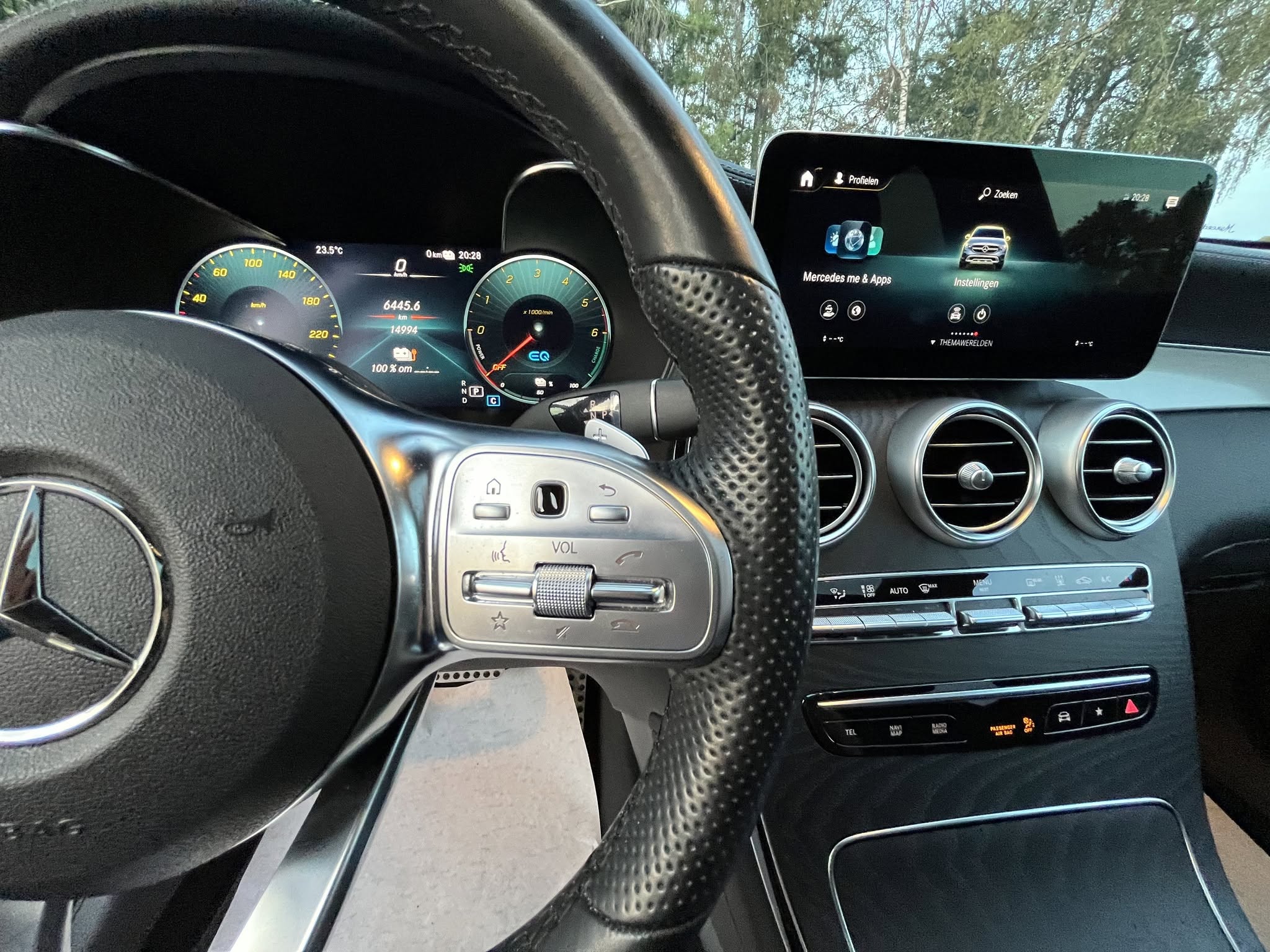 2024 Mercedes-Benz GLC300DE COUPE AMG LINE - Image 14