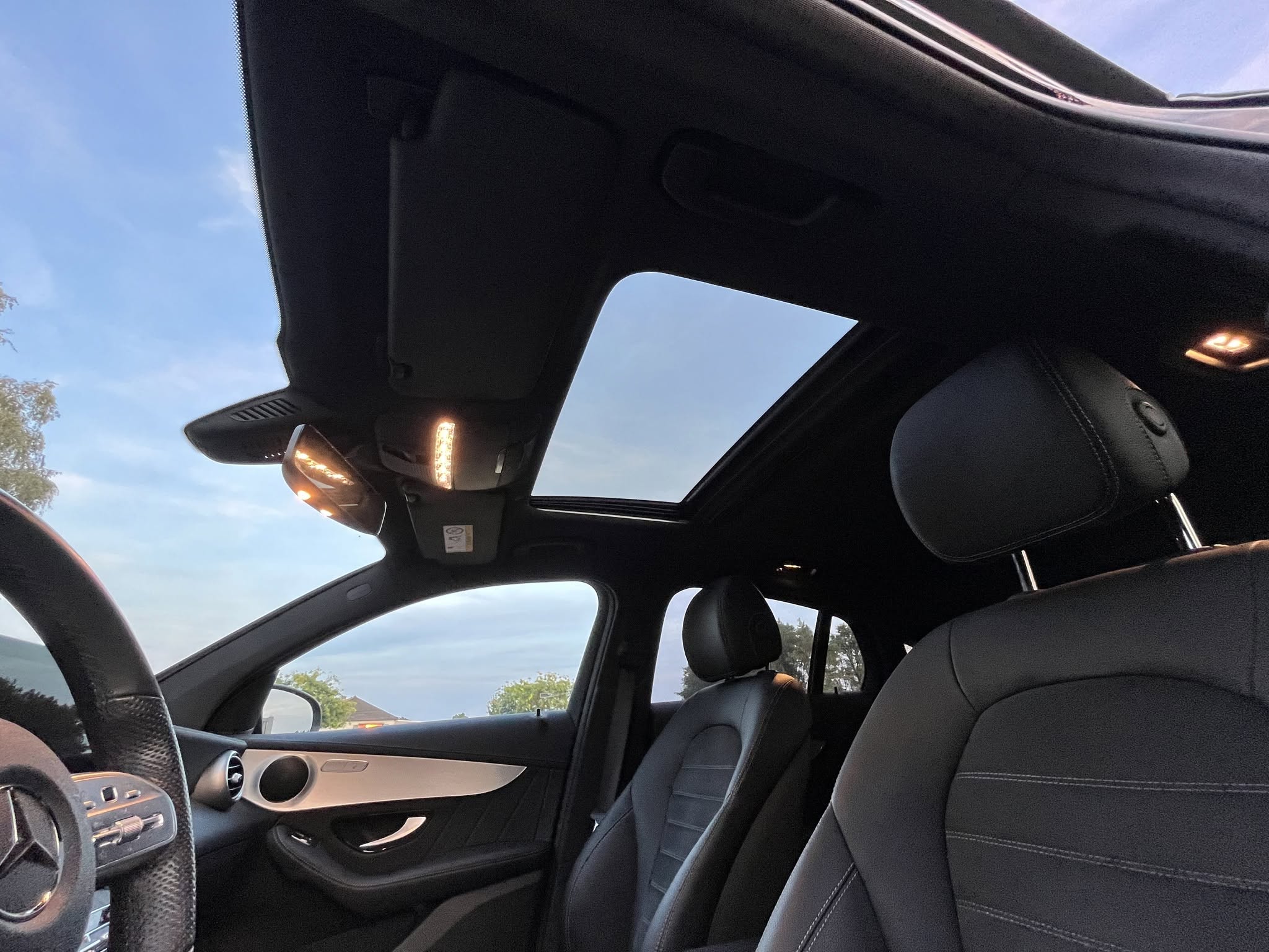 2024 Mercedes-Benz GLC300DE COUPE AMG LINE - Image 17