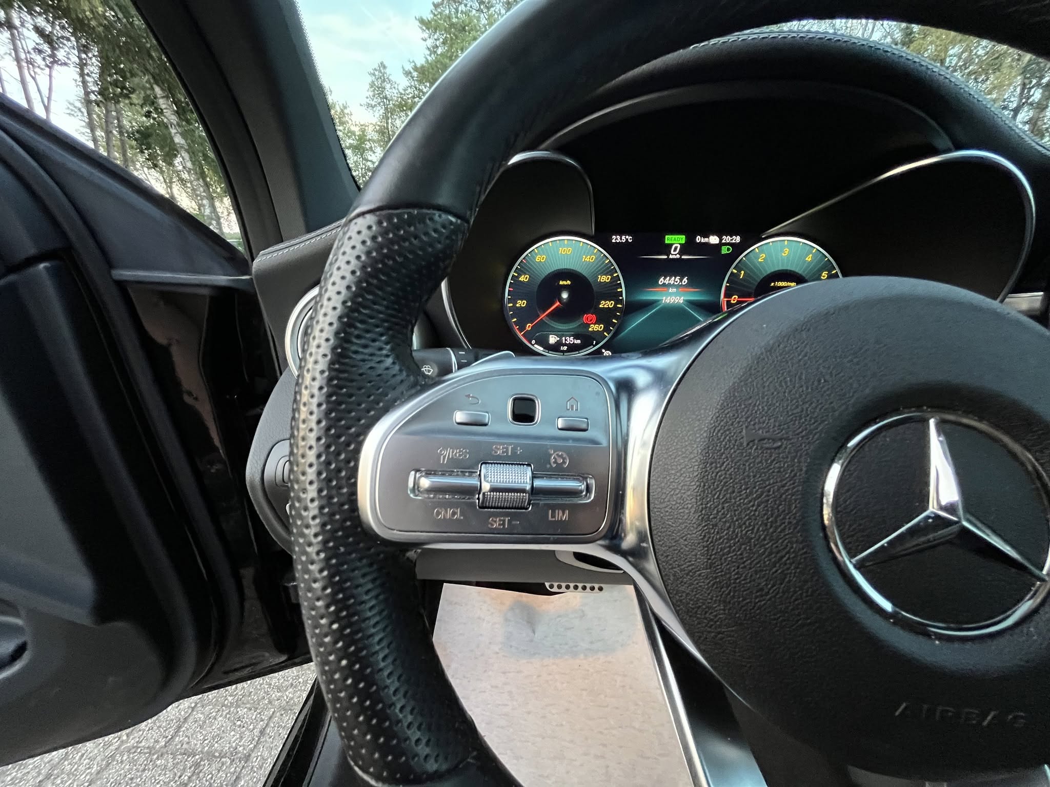 2024 Mercedes-Benz GLC300DE COUPE AMG LINE - Image 21