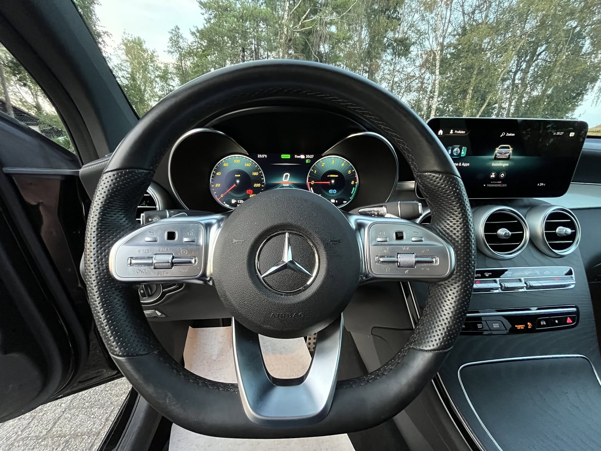 2024 Mercedes-Benz GLC300DE COUPE AMG LINE - Image 22