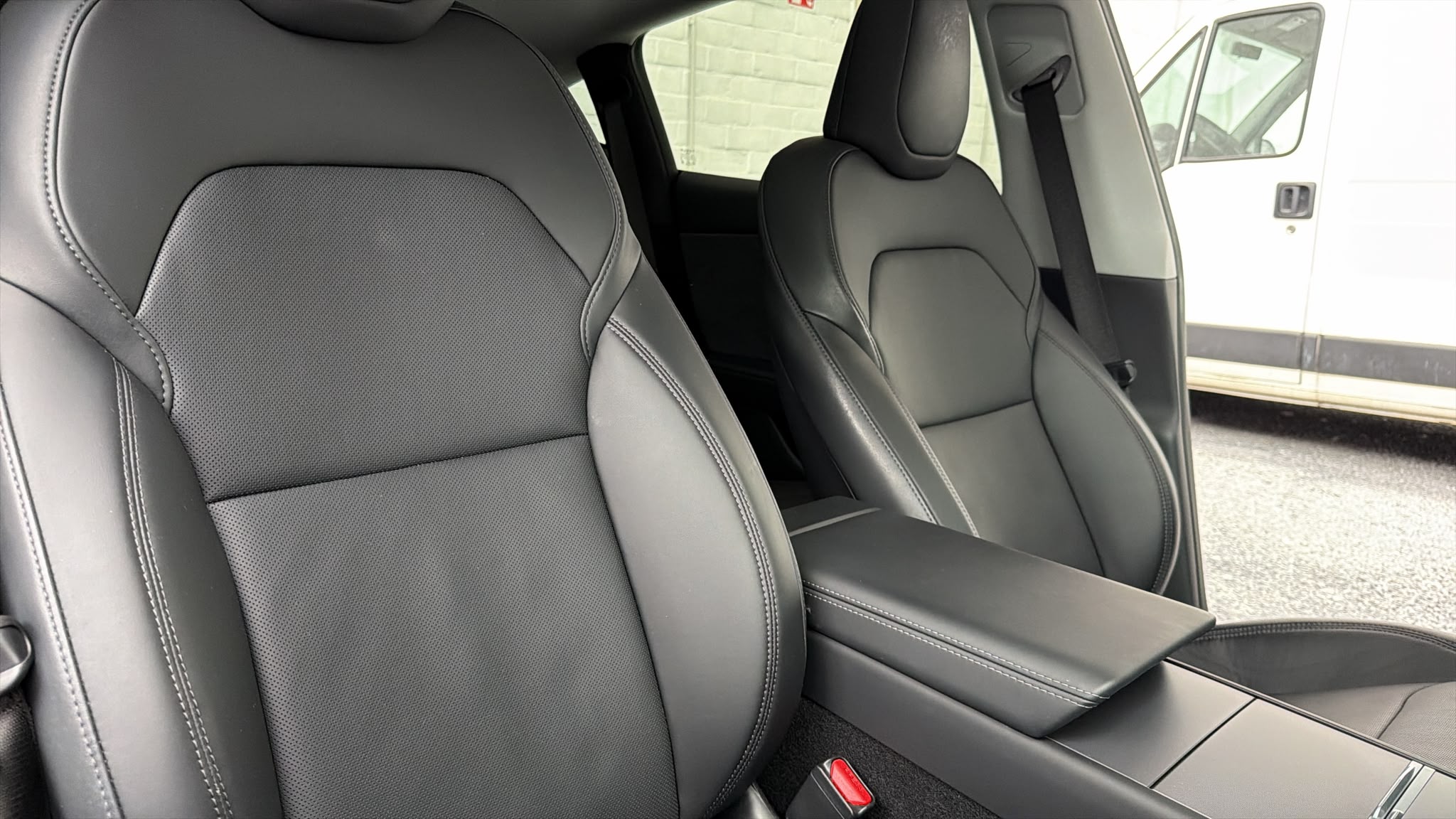 2025 Tesla Model Y Juniper AWD Dual Motor Long Range 514HP - Image 19