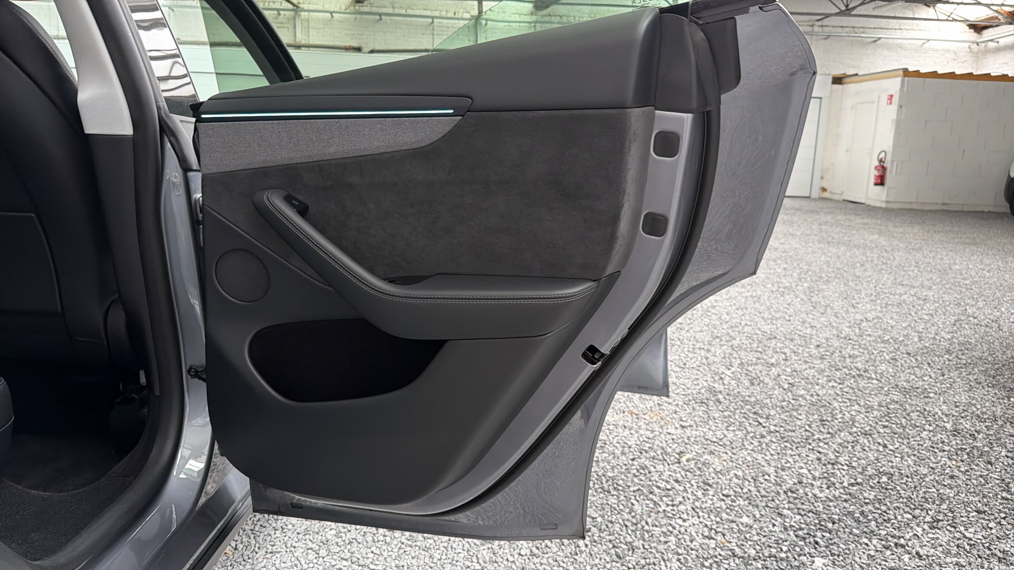 2025 Tesla Model Y Juniper AWD Dual Motor Long Range 514HP - Image 24